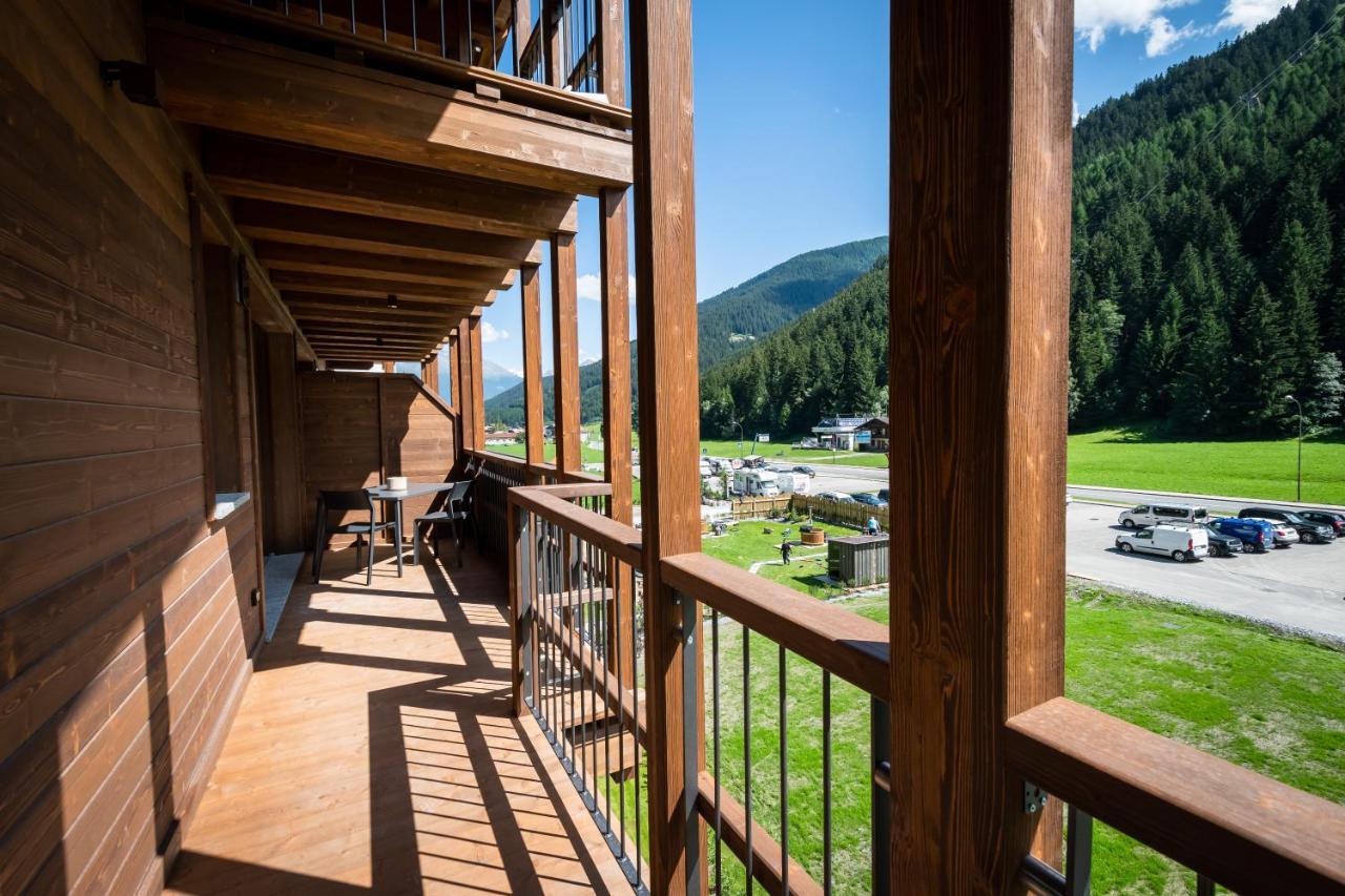 Nira Mountain Resort Futura Pradelle エクステリア 写真